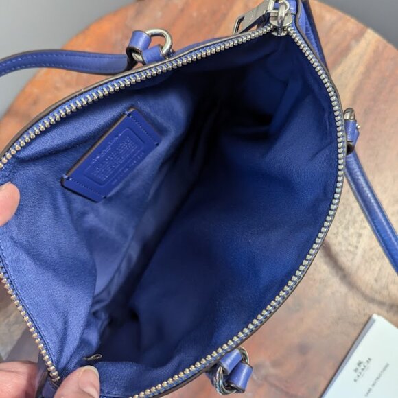 Coach Kelsey crossover pebble leather in purple NWT - Picture 5 of 7